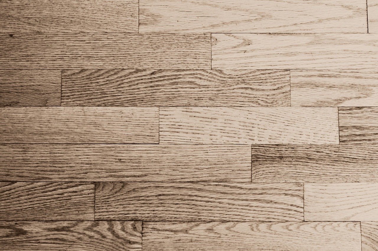 Stain Color Chart Showdown: Water-Based vs. Oil-Based Stains for Flooring